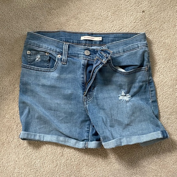 Levi Jean short - Picture 1 of 3